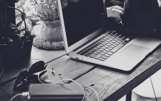 半岛体育app安装-斯图加特遭遇连败，保级压力增大