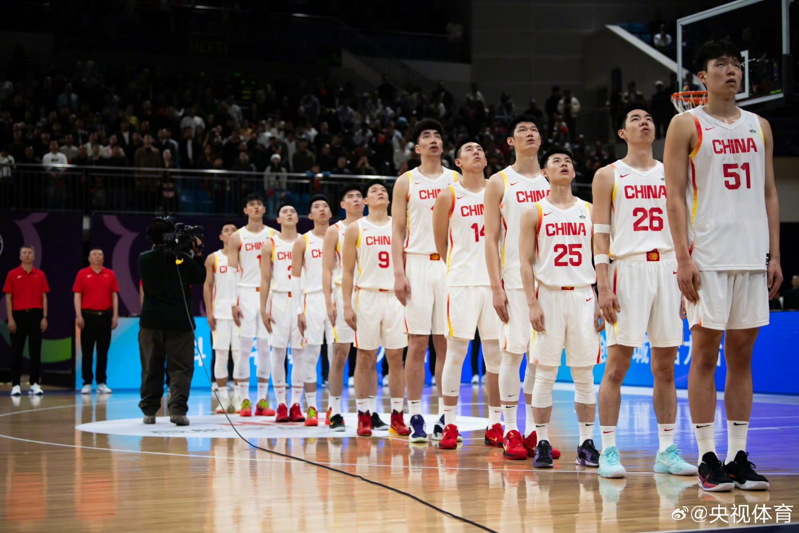 半岛体育登录入口-国内球队进入亚洲决战，教练团队发挥团结统一