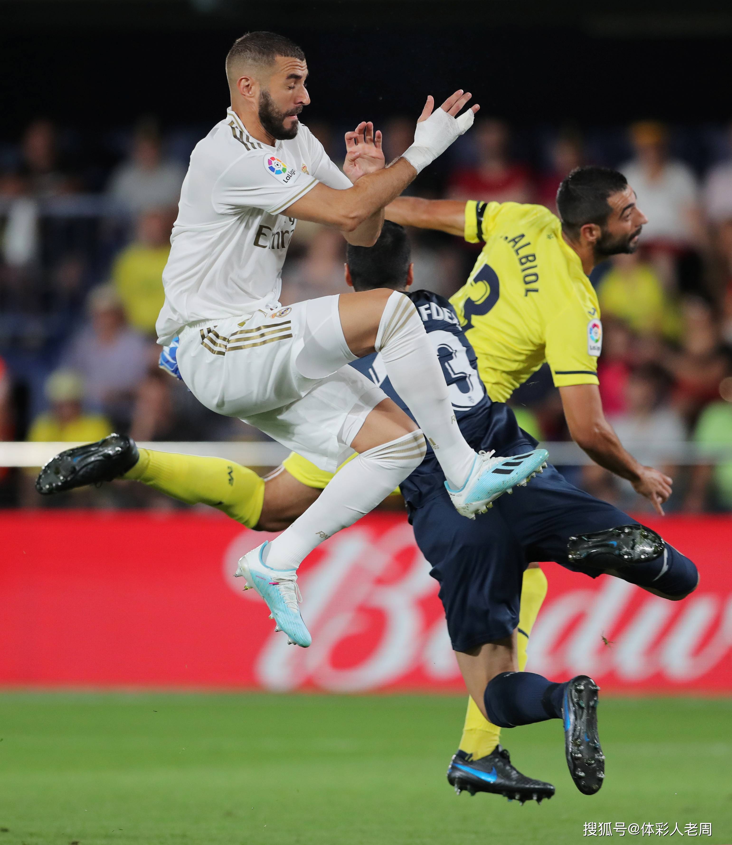 半岛体育官网入口-足坛震撼消息曝光，高能对决即将上演，场面火爆的简单介绍