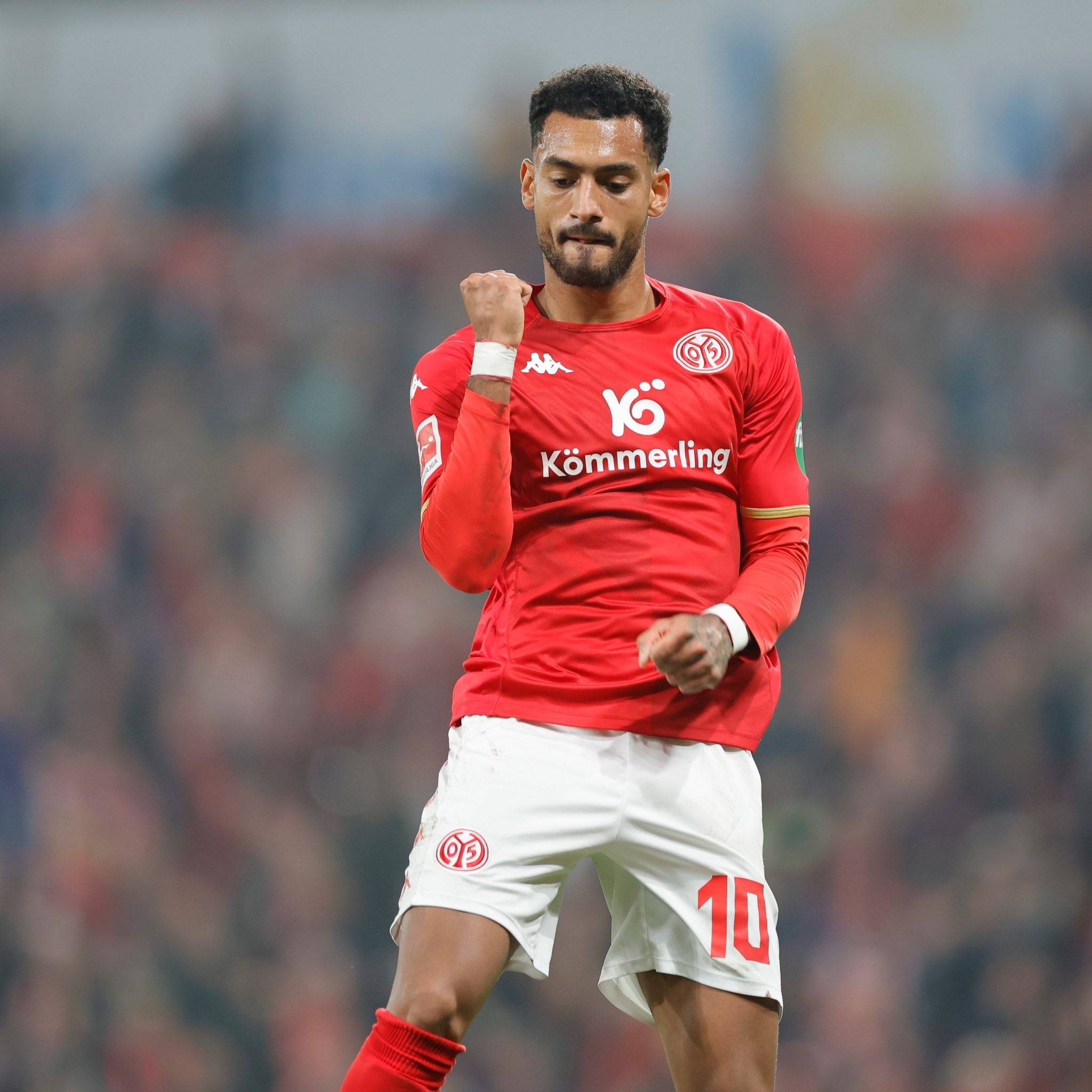 半岛体育app官方下载-斯图加特对阵美因茨：必争之战引人期待的简单介绍