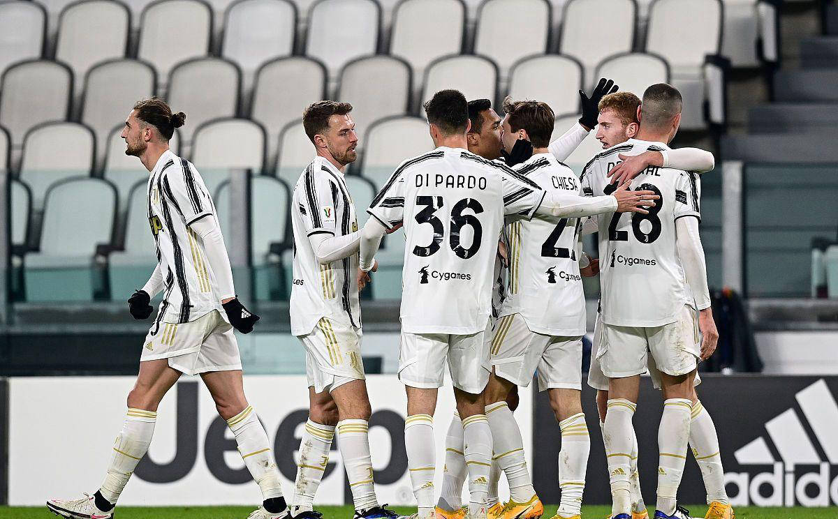 半岛体育在线官网-尤文图斯战胜对手，提升积分榜排名的简单介绍