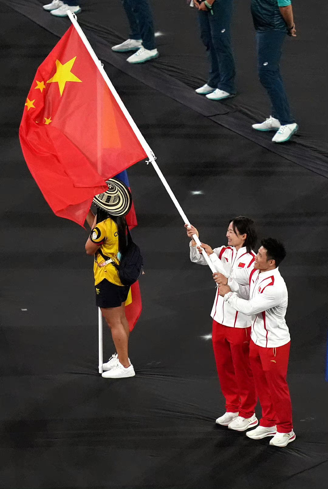 半岛综合体育官方app下载-运动员们敢于拼搏展现出百分之百的实力