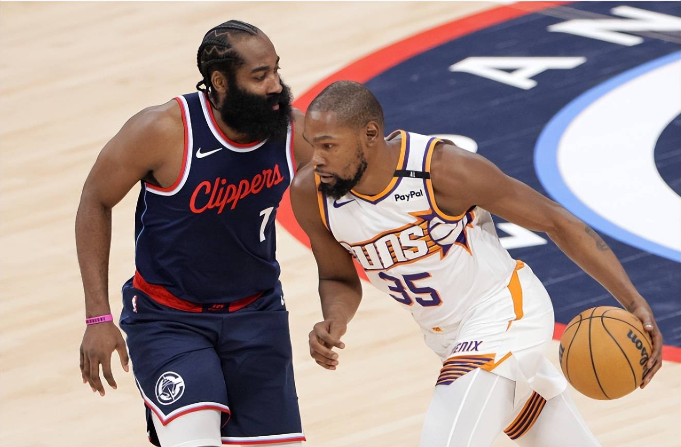 半岛体育人登录入口-快船队完胜对手，晋级西部半决赛