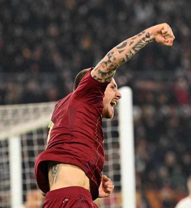 半岛体育官网下载-包含法兰克福客场逆转获胜，士气高涨！的词条